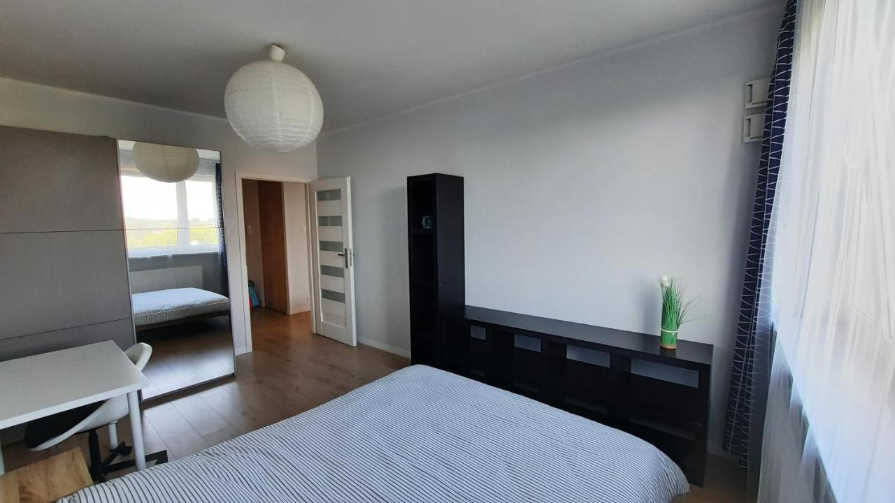 Ferienwohnung Ursa - Wygodny Apartament I Bezplatny Parking Na Miejscu Warschau Exterior foto